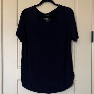 Elegant Black V-Neck Short Sleeve Tee